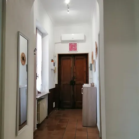 Montebello Διαμέρισμα Άστι